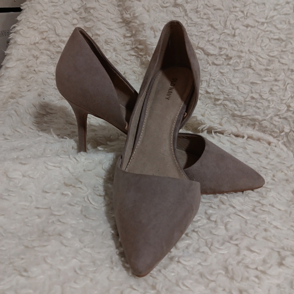 Pump heels - Picture 2 of 5